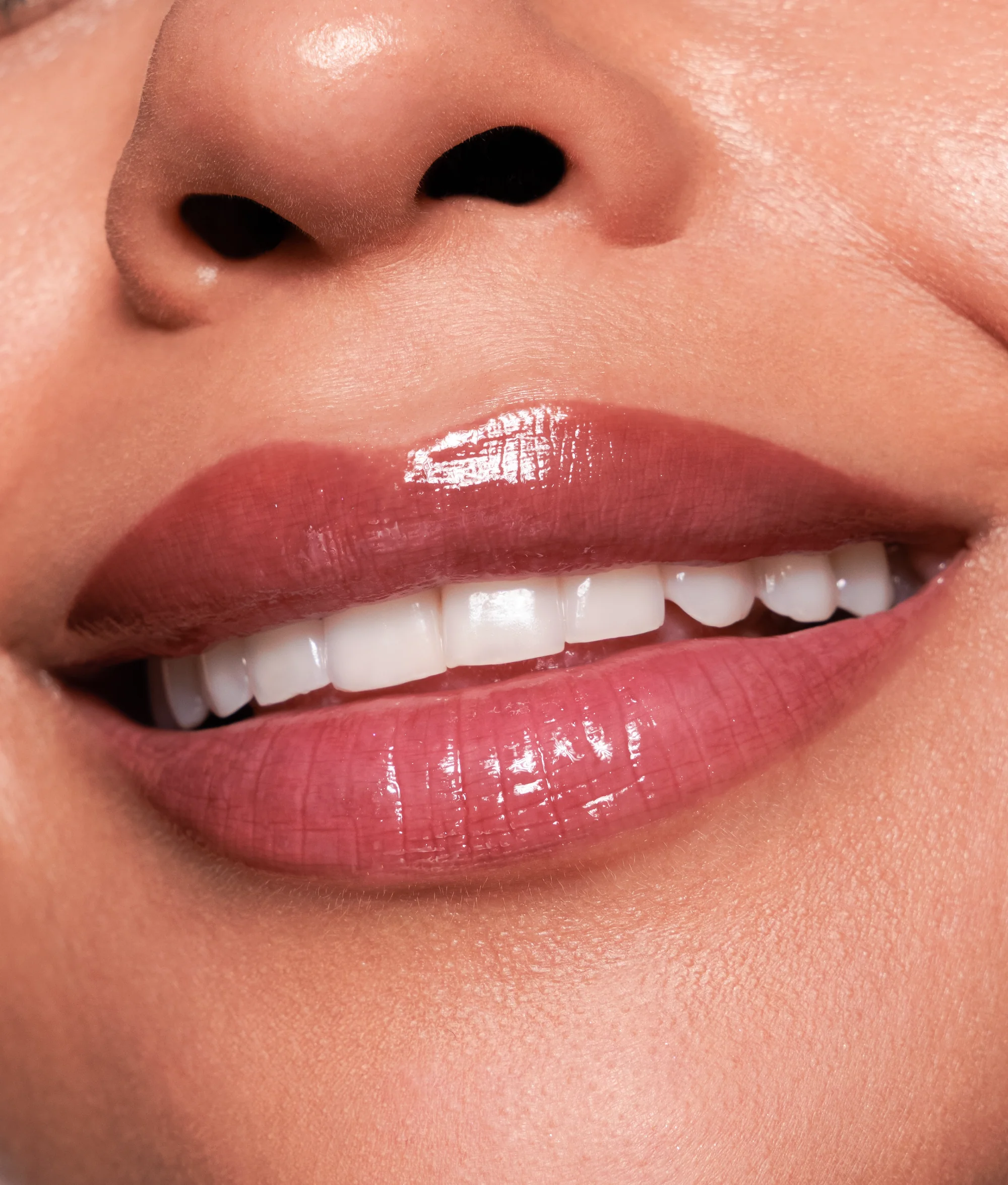 Lip gloss rimpolpante - Image 56